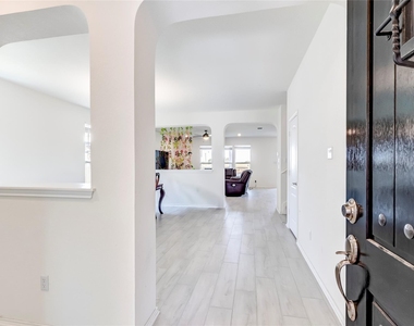 3712 Forino Dr - Photo Thumbnail 4