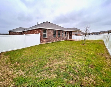 5717 Lehman Way - Photo Thumbnail 23