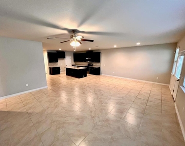 5717 Lehman Way - Photo Thumbnail 8