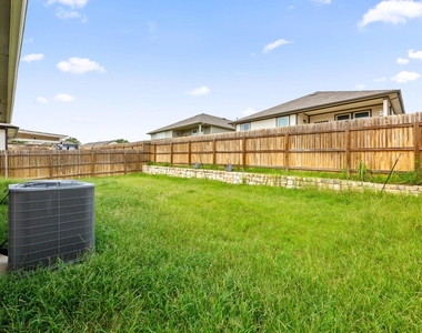202 Eagle Mountain Trl - Photo Thumbnail 35