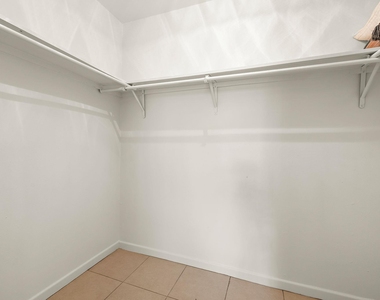 1700 Houston St - Photo Thumbnail 14
