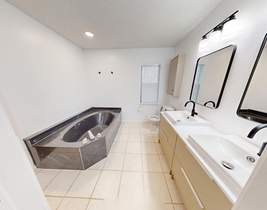 362 Filmore Drive - Photo Thumbnail 17