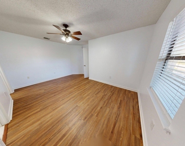 362 Filmore Drive - Photo Thumbnail 14