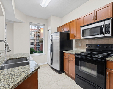 10435 Midtown Parkway - Photo Thumbnail 18