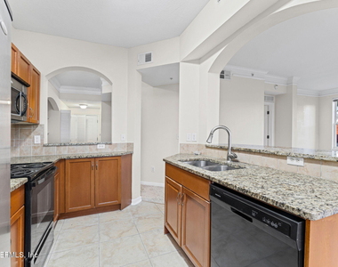 10435 Midtown Parkway - Photo Thumbnail 17