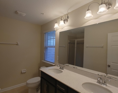 147 San Briso Way - Photo Thumbnail 15