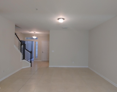 147 San Briso Way - Photo Thumbnail 6