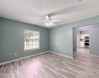 2084 Frogmore Drive - Photo Thumbnail 12
