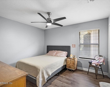 5281 Oxford Crest Drive - Photo Thumbnail 22