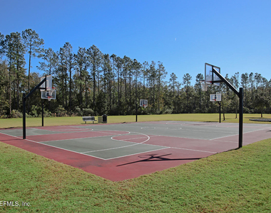 340 Servia Drive - Photo Thumbnail 29