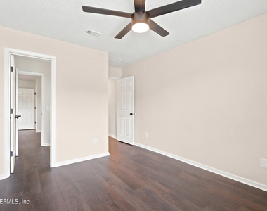 577 Scrub Jay Drive - Photo Thumbnail 25