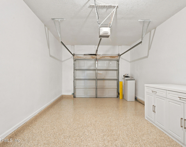 577 Scrub Jay Drive - Photo Thumbnail 27