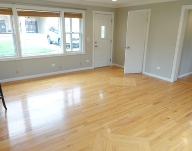 9544 Nerbonne Avenue - Photo Thumbnail 1