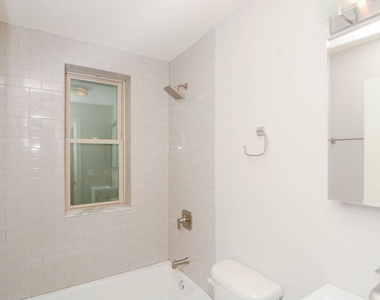 640 W Wrightwood Avenue - Photo Thumbnail 12