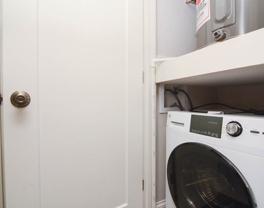 640 W Wrightwood Avenue - Photo Thumbnail 14