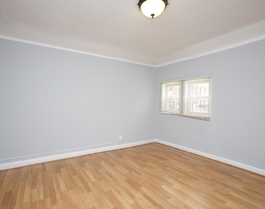2609 W Thomas Street - Photo Thumbnail 11