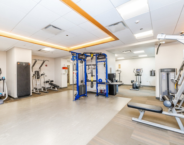 21 E Huron Street - Photo Thumbnail 61