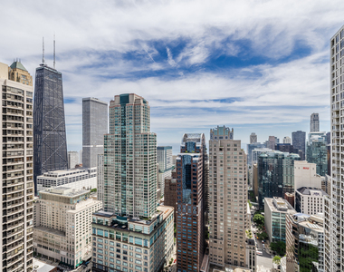 21 E Huron Street - Photo Thumbnail 96