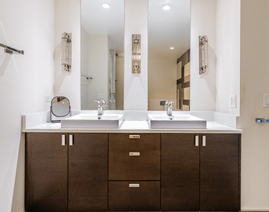21 E Huron Street - Photo Thumbnail 50