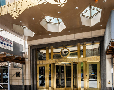 21 E Huron Street - Photo Thumbnail 1
