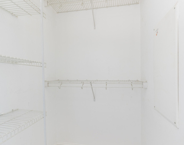 21 E Huron Street - Photo Thumbnail 46