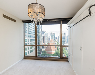 21 E Huron Street - Photo Thumbnail 39