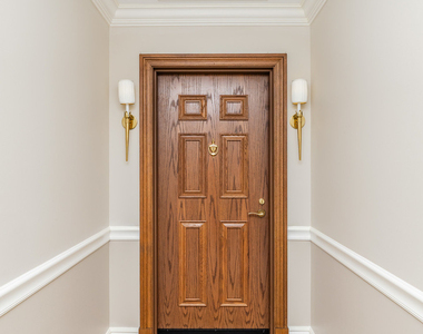 21 E Huron Street - Photo Thumbnail 11