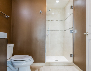21 E Huron Street - Photo Thumbnail 36