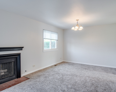 889 Heatherbrook Court - Photo Thumbnail 9