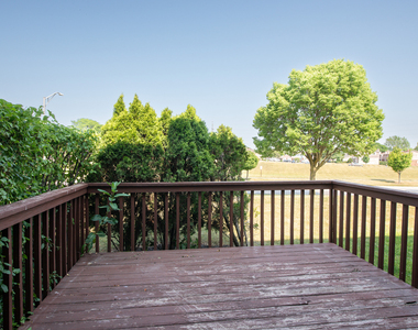 889 Heatherbrook Court - Photo Thumbnail 17