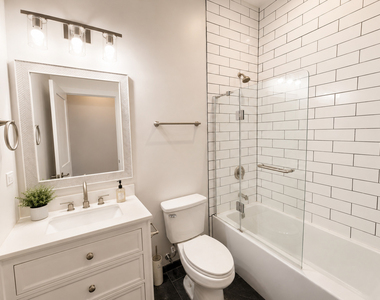 4819 Main Street - Photo Thumbnail 7