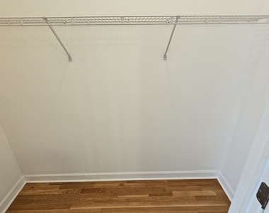 509 N Hartland Court - Photo Thumbnail 13