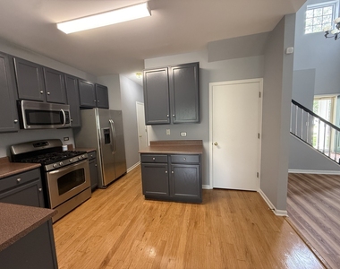 2250 Stoughton Drive - Photo Thumbnail 18