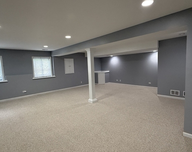 2250 Stoughton Drive - Photo Thumbnail 23