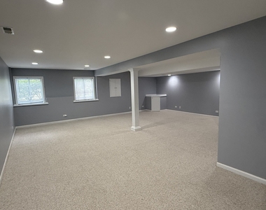 2250 Stoughton Drive - Photo Thumbnail 22