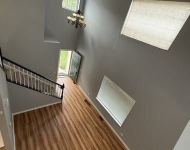 2250 Stoughton Drive - Photo Thumbnail 3