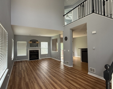 2250 Stoughton Drive - Photo Thumbnail 9