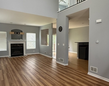 2250 Stoughton Drive - Photo Thumbnail 5