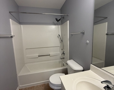 2250 Stoughton Drive - Photo Thumbnail 35