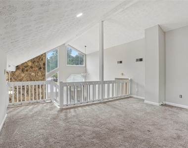 270 Saint Simons Cove - Photo Thumbnail 8
