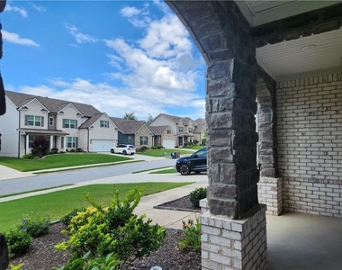 3650 Deaton Trail - Photo Thumbnail 1