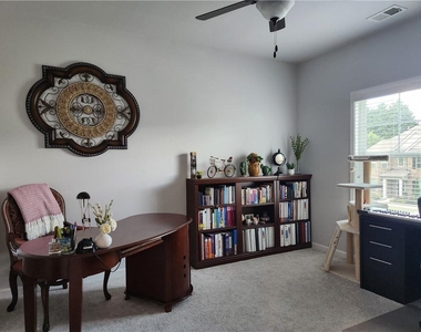 3650 Deaton Trail - Photo Thumbnail 22