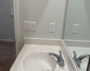 2242 Whistler Way - Photo Thumbnail 17