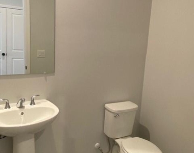 2242 Whistler Way - Photo Thumbnail 21
