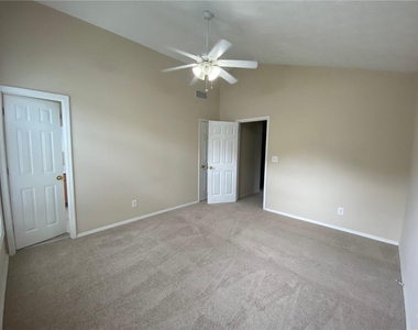 1325 Old Victorian Court - Photo Thumbnail 23
