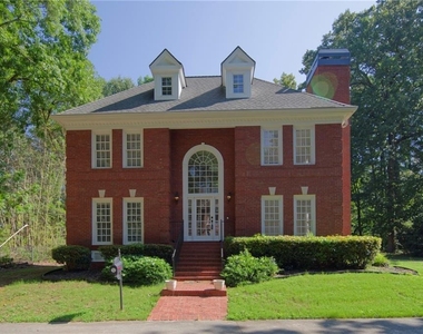 1150 Goodwin Place Ne - Photo Thumbnail 1