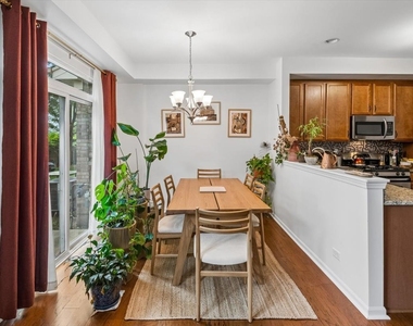 2419 Birch Street - Photo Thumbnail 2