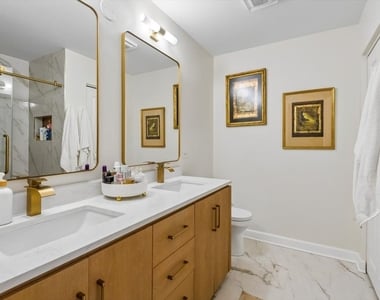 2419 Birch Street - Photo Thumbnail 8