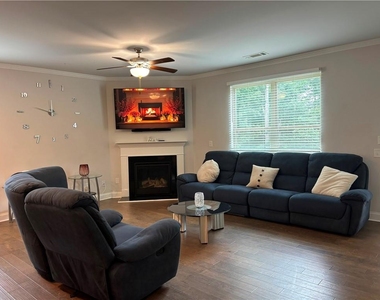 2693 Trotters Gate Way - Photo Thumbnail 2