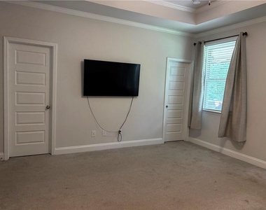 2693 Trotters Gate Way - Photo Thumbnail 6